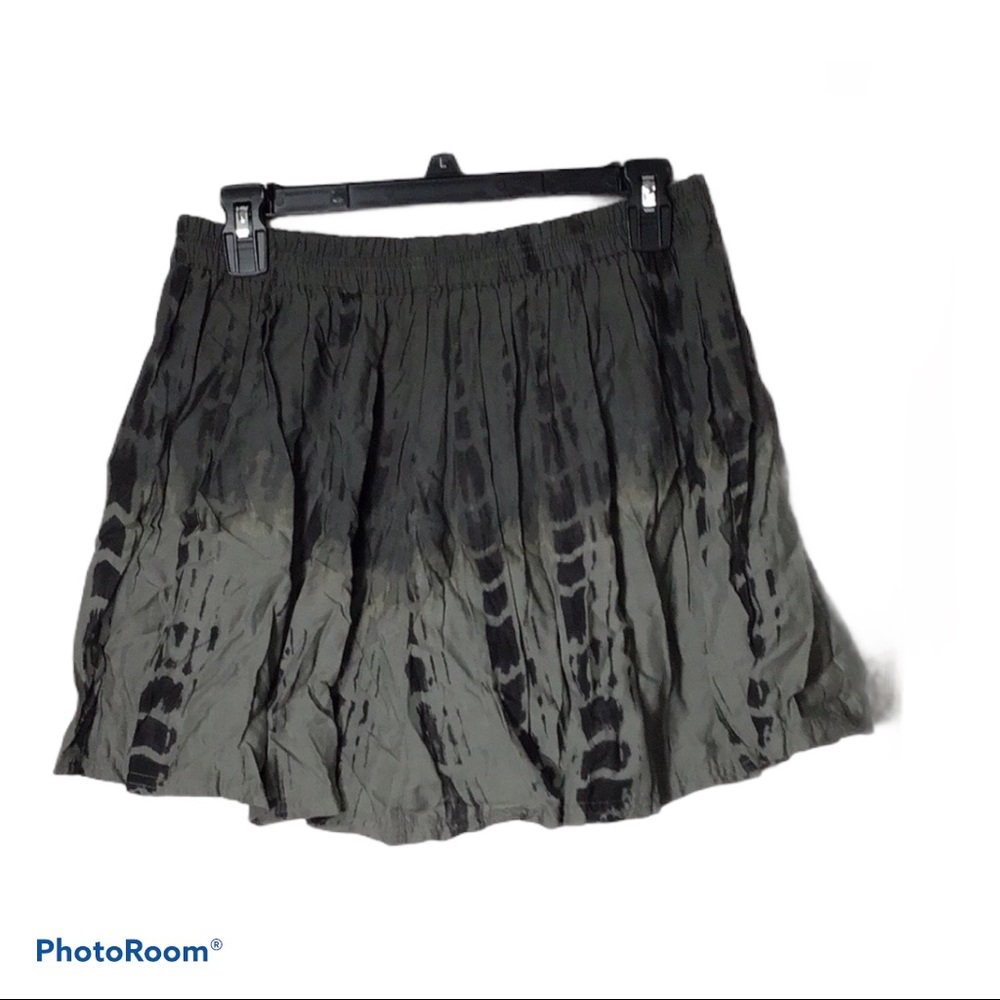 American Eagle Black /Grey Tie Dye‎ Ombré Skirt Medium Whimsigoth